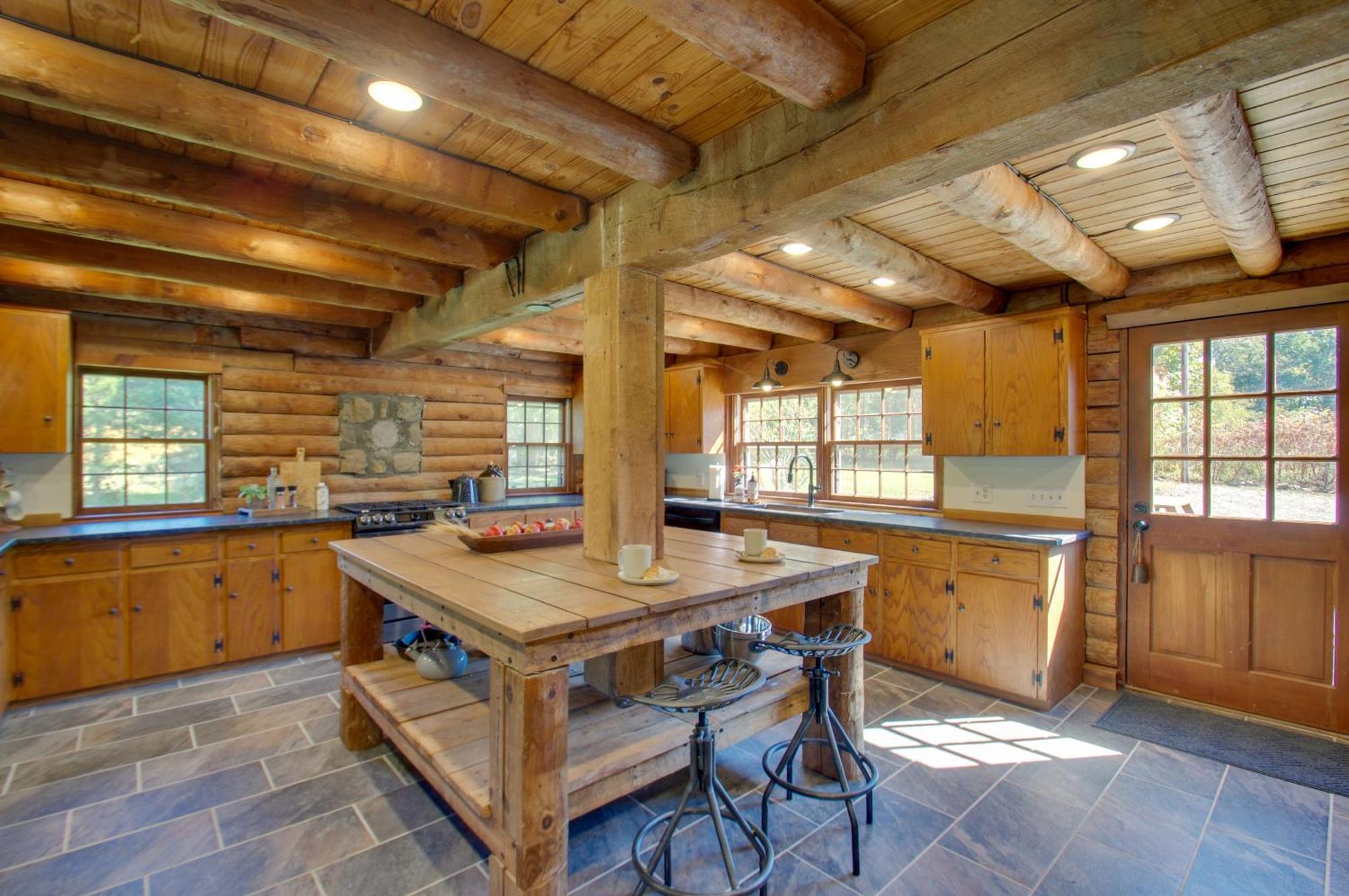 Cozy Log Cabin Getaway With Fire Pit And 3 Acres! Ruckersville Екстериор снимка
